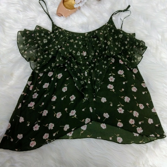 Tank - Picture 3 of 4